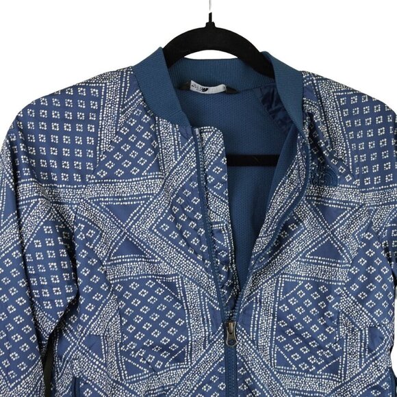The North Face Blue & White Bandana Print Jacket‎ Size Big Girls M (10/12) - Picture 5 of 10